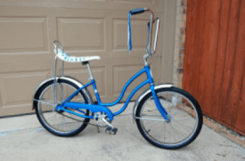 Vintage Schwinn banana seat bike