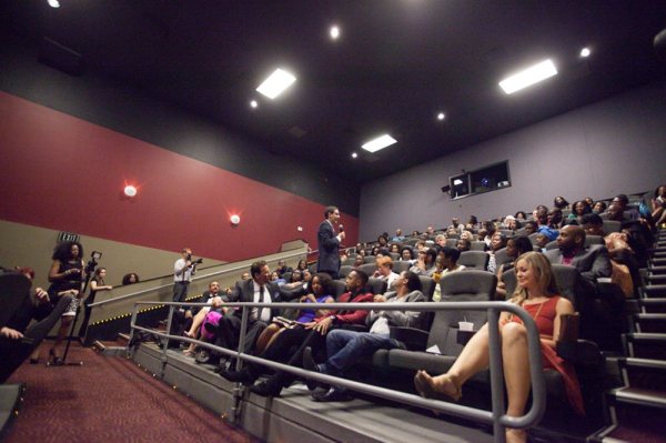 Pedro fields a question from the audience.