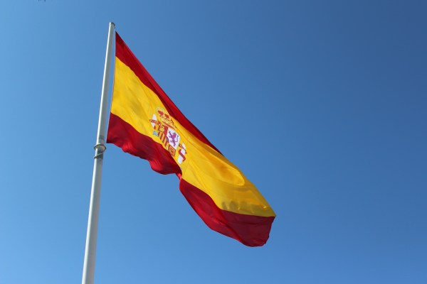 The largest flag in Spain.